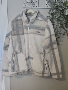 Columbia Cream and Gray Sherpa Zip-Up Jacket